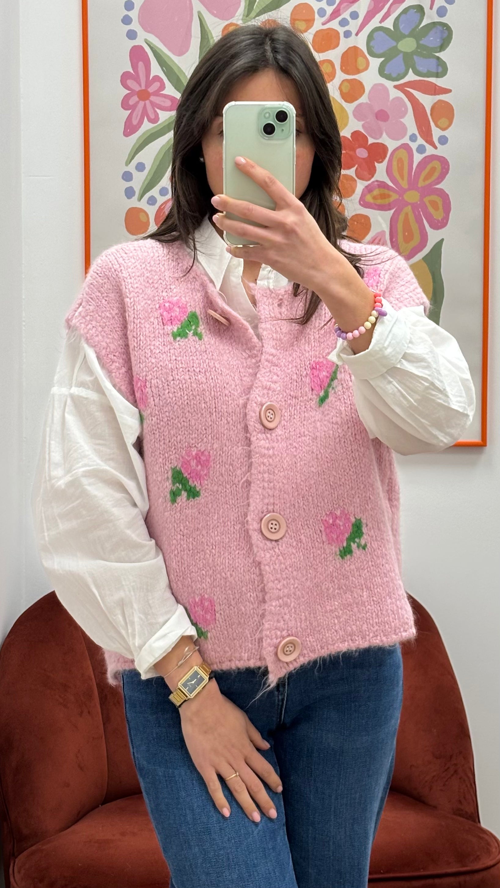 Gilet sans manches rose à motifs floraux