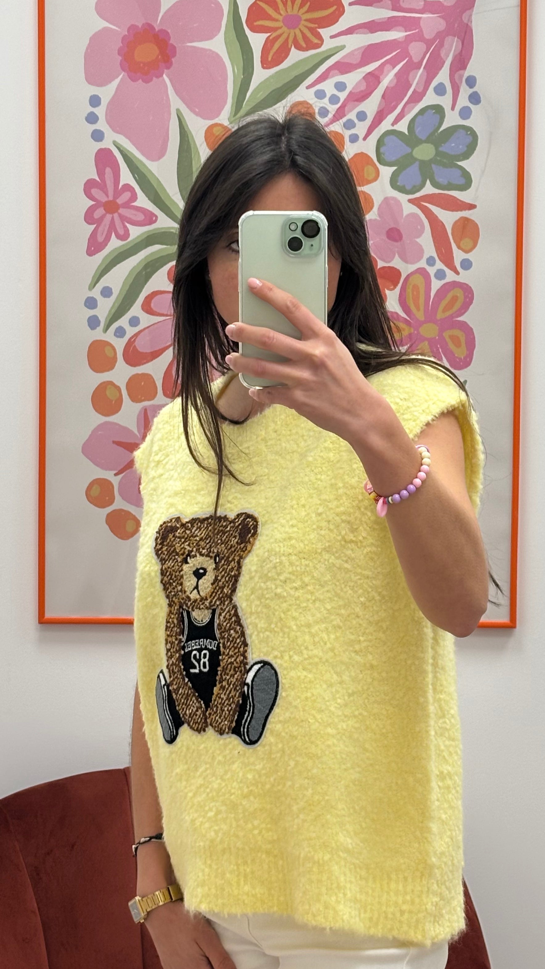 Pull sans manches jaune motifs ours en peluche