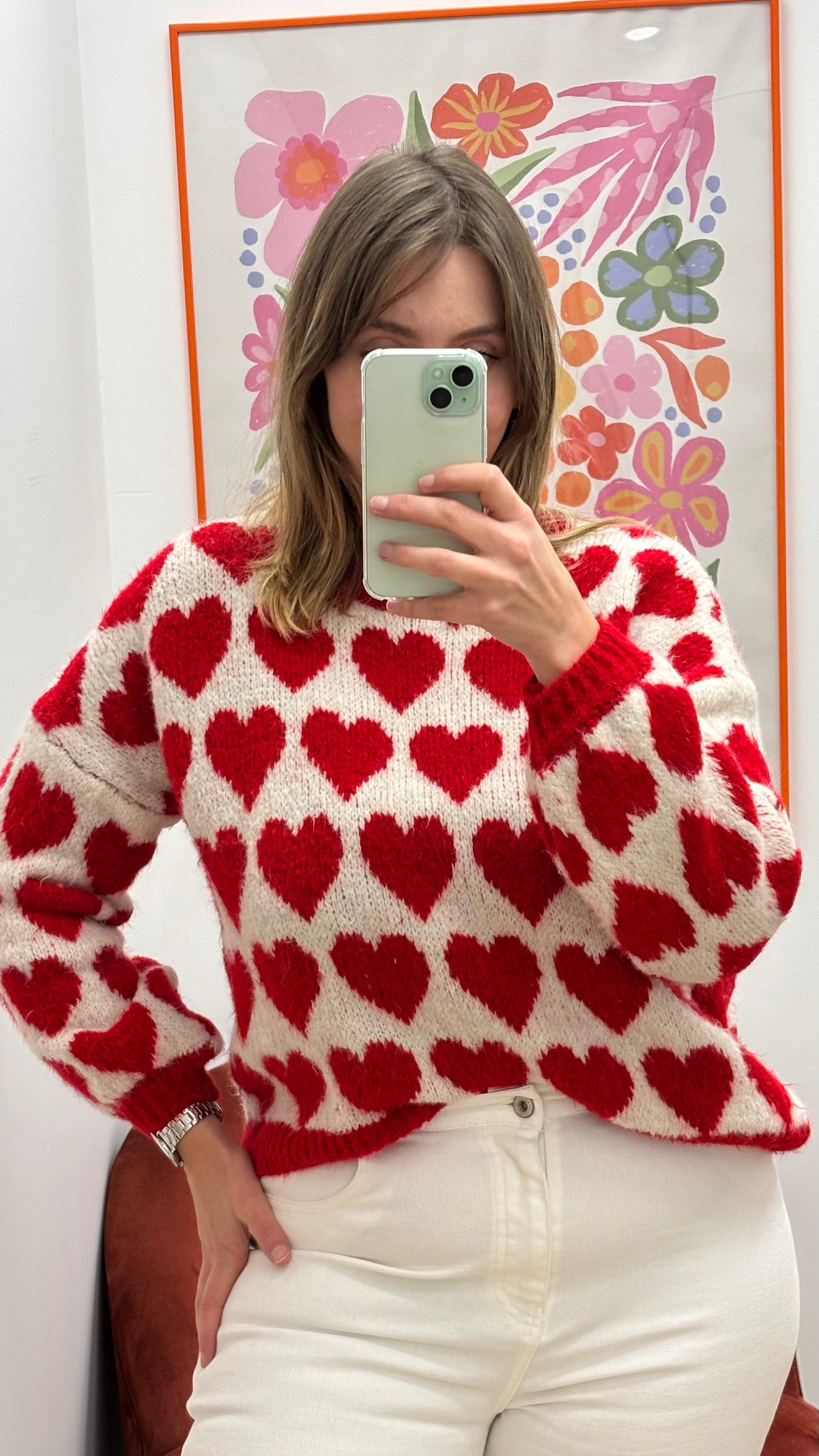 Pull maille blanc à coeurs rouges