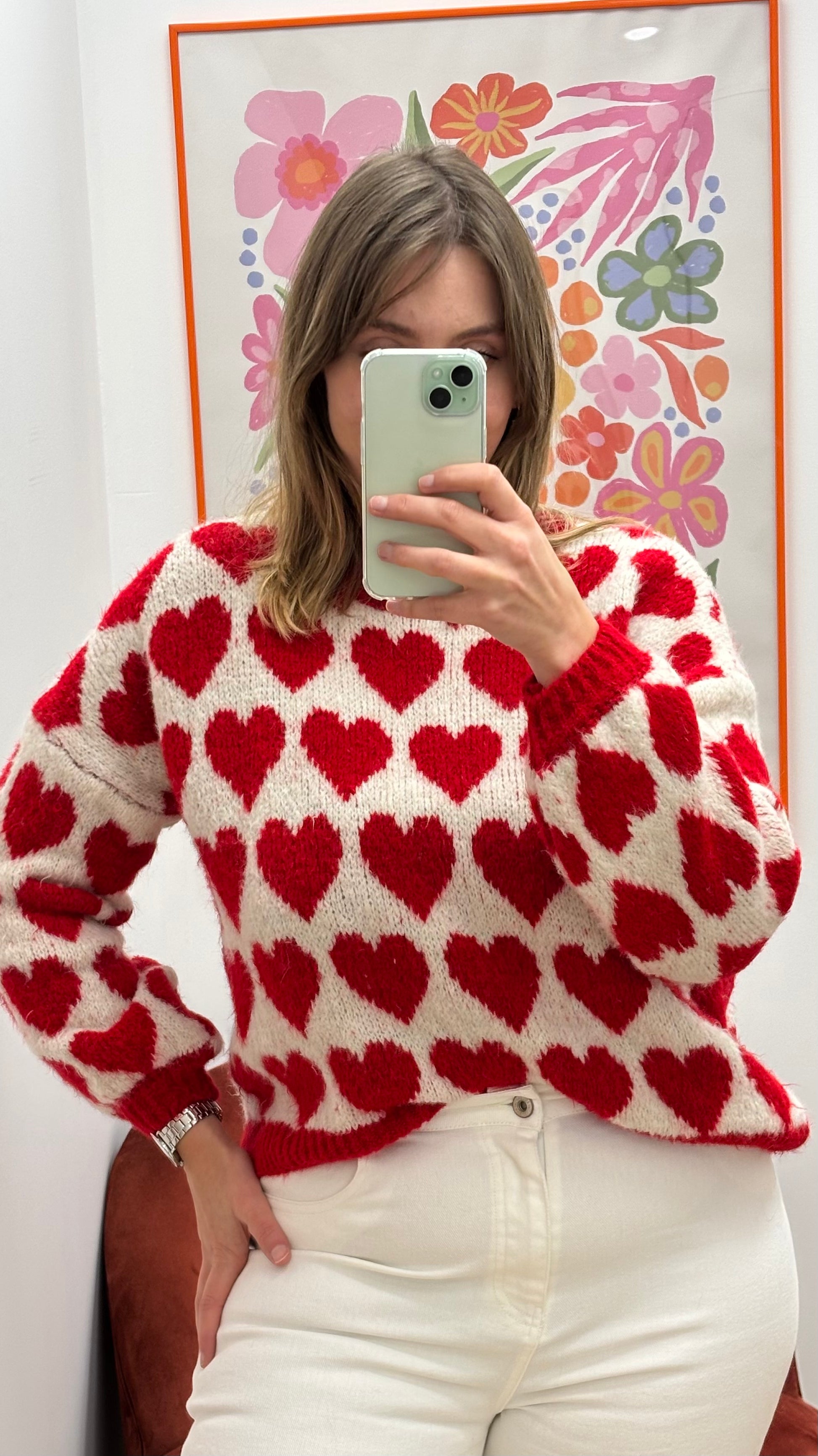 Pull maille blanc à coeurs rouges