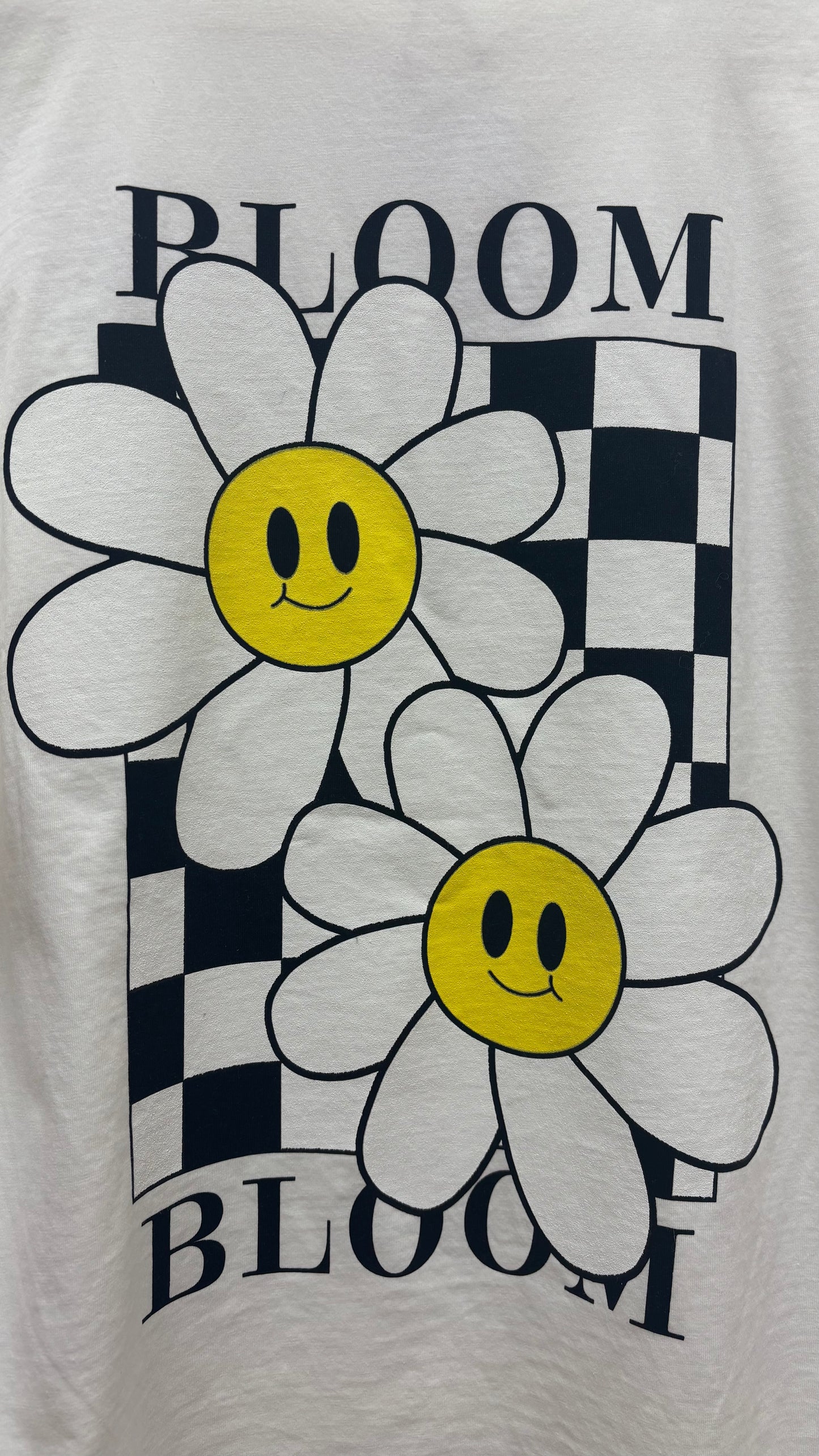 T-shirt blanc avec imprimé fleur